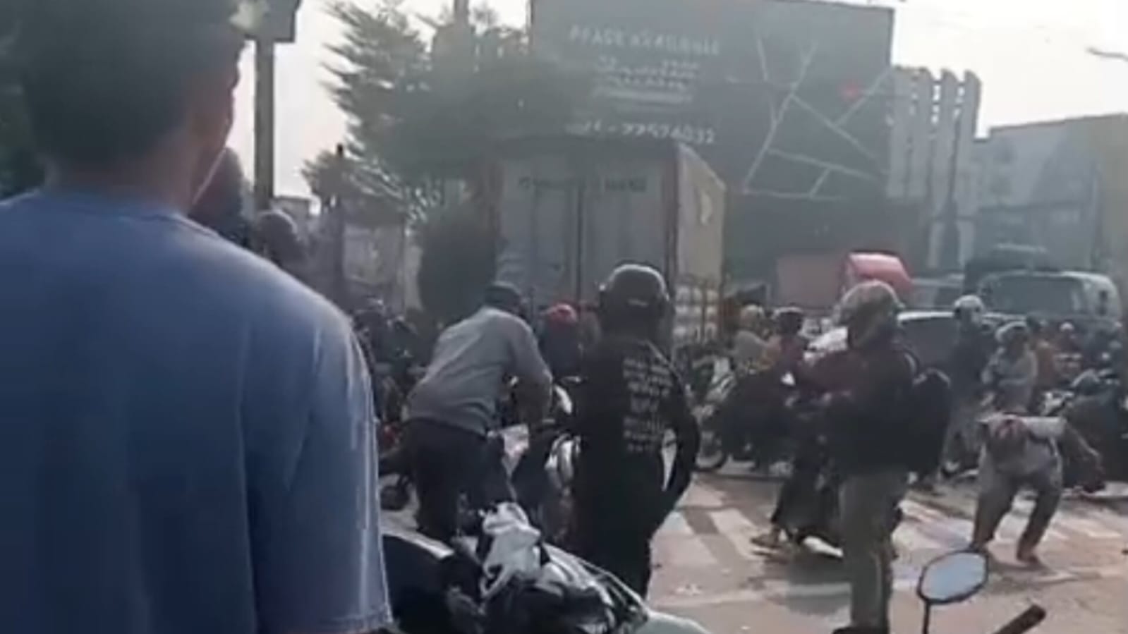 Kronologi Truk Rem Blong Hantam Belasan Kendaraan, Satu Jiwa Melayang