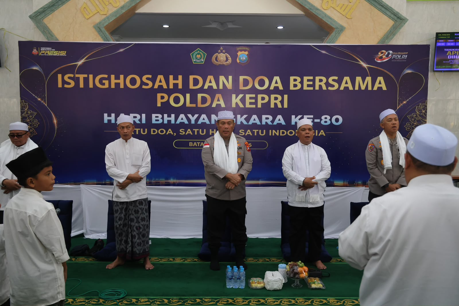 Sambut Hari Bhayangkara Ke-80, Polda Kepri Gelar Istighosah dan Doa Bersama