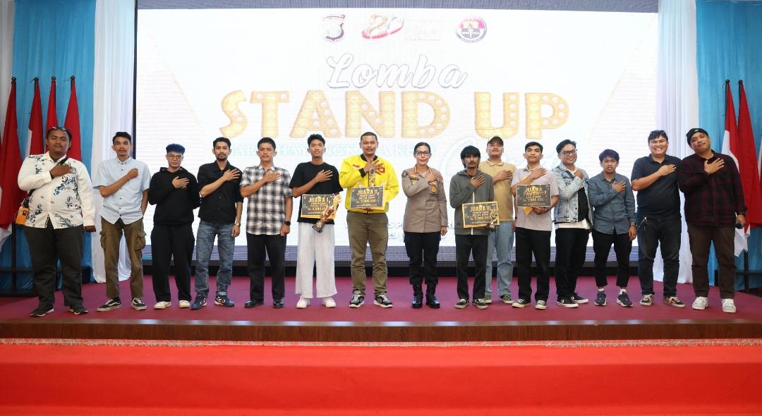 Wakapolda Kepri RESMI Buka Lomba Stand Up Comedy Dalam Rangka Hari Bhayangkara Ke-80 Tahun 2026 Wakapolda Kepri RESMI Buka Lomba Stand Up Comedy Dalam Rangka Hari Bhayangkara Ke-80 Tahun 2026