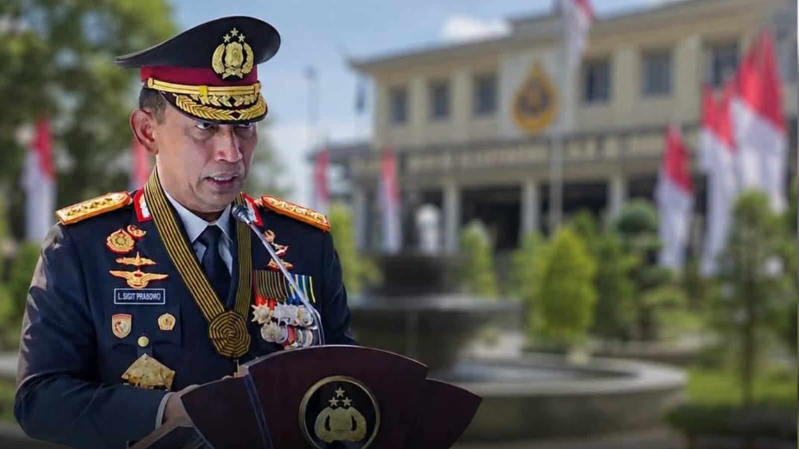 INDONESIA DIKEPUNG NARKOBA DAN JUDI DARING: POLRI AMANKAN BARANG BUKTI SENILAI RP 10,4 TRILIUN – TANDA DARURAT MORAL ATAU PERKUATAN PENEGAKAN HUKUM DIBUTUHKAN? INDONESIA DIKEPUNG NARKOBA DAN JUDI DARING: POLRI AMANKAN BARANG BUKTI SENILAI RP 10,4 TRILIUN – TANDA DARURAT MORAL ATAU PERKUATAN PENEGAKAN HUKUM DIBUTUHKAN?