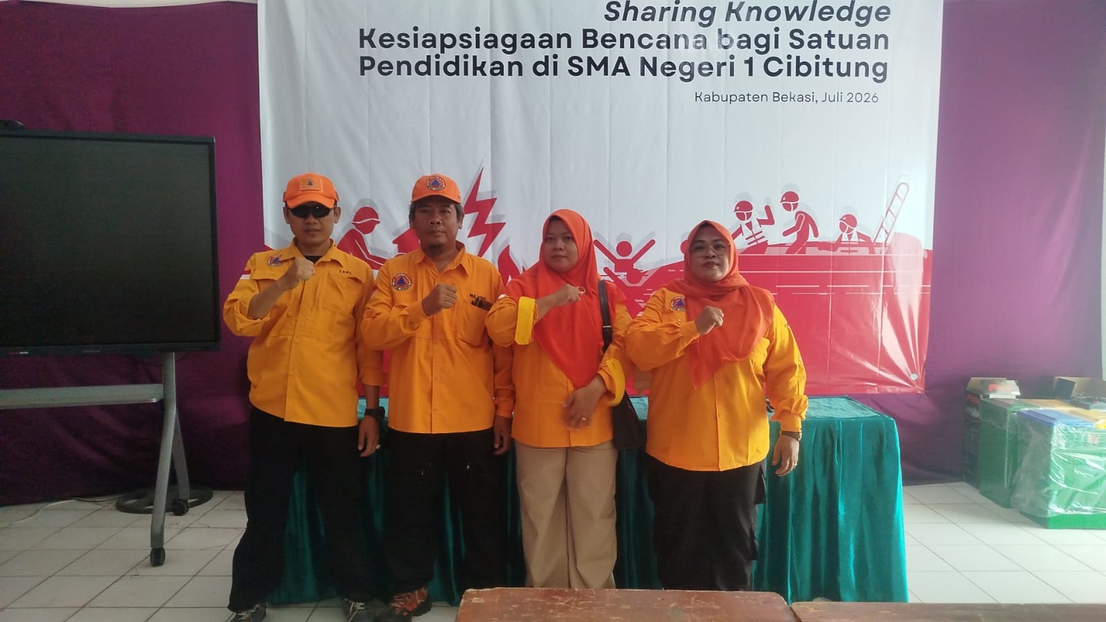 Destana Wanajaya Gelar Edukasi Siaga Gempa dan Mitigasi Banjir di SMAN 1 Cibitung