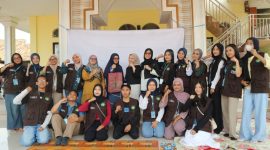 Tingkatkan Kesadaran Masyarakat, KKM Tematik Kelompok 43 Untirta Gelar Edukasi Penggunaan Bahan Kimia Rumah Tangga yang Aman