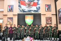 Danbrigif 4 Mar/BS Kolonel Kanang Budi Raharjo Audiensi dengan Pangdam XXI/RI di Makodam