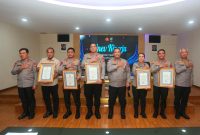 Lima Satker Polda Kepri Raih Predikat Pelayanan Prima (A), Piagam Kapolri Diserahkan Kapolda
