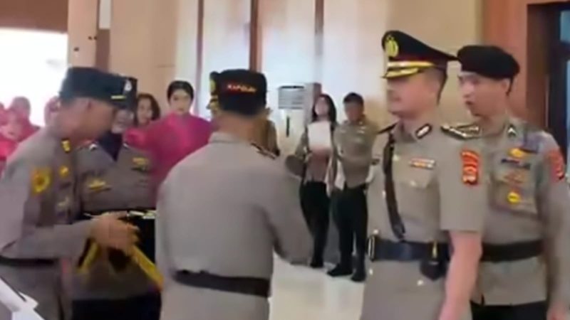 Kapolda Lampung Pimpin Sertijab 12 Pejabat Strategis, 4 PJU dan 8 Kapolres Di-rotasi