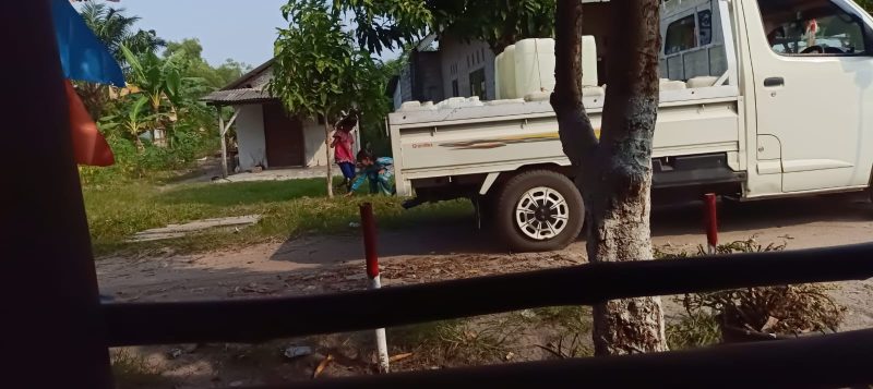 Warga Pasiran Jaya Keluhkan Harga Air Bersih Mahal, Per Jerigen Tembus Rp4.500