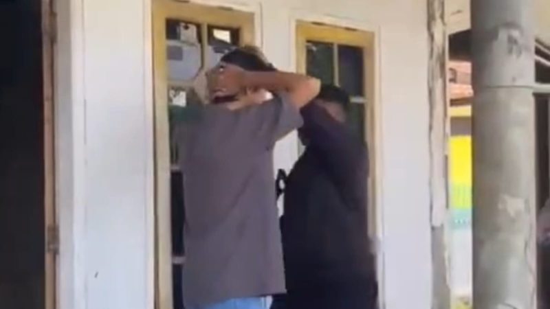 Sakit Hati Diejek Soal Ekonomi, Pria di Purwakarta Habisi Nyawa Tetangga yang Berprofesi Marbut Masjid