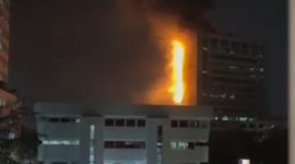 Gedung Bapenda DKI Jakarta Kebakaran, 100 Unit Damkar di Kerahkan