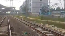Pria Asal Bogor Tewas Tertemper KRL di Perlintasan JIS Jakarta Utara