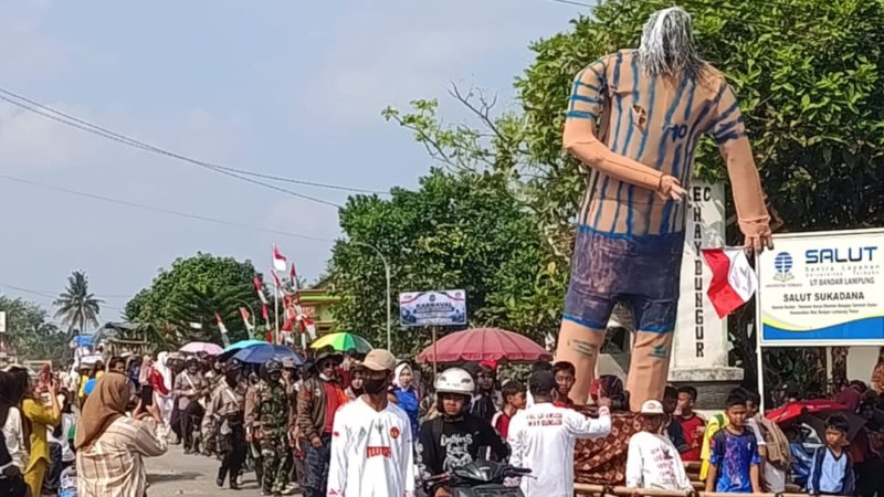 Meriah! Ratusan Warga Padati Karnaval HUT ke-81 RI di Way Bungur Lampung Timur