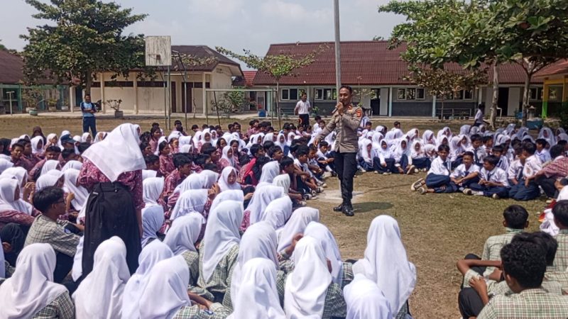 Kapolsek Dente Teladas Gelar Police Go To School di Smpn 1 Dente Teladas, Sosialisasikan Bahaya Bulying 