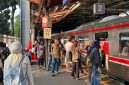 Perjalanan KRL Commuter Line Terhambat Pagi Ini, Dua Insiden Terjadi di Wilayah Jakarta