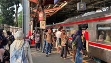 Perjalanan KRL Commuter Line Terhambat Pagi Ini, Dua Insiden Terjadi di Wilayah Jakarta
