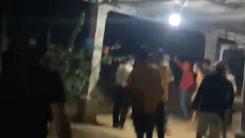 Baku Tembak di Kotabumi Lampung Utara, Satu Pria Tewas, Tiga Polisi Terluka  Satu Dirujuk ke Bandar Lampung