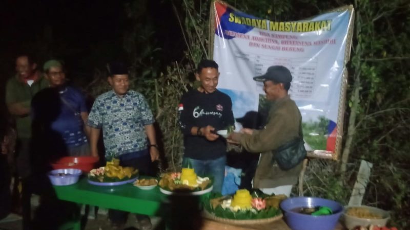 Jalan Swadaya 400 Meter Terwujud, Donasi Rp104 Juta Lebih, Kapolsek: “Semoga Ini Jadi Amal Jariyah Kita Semua”