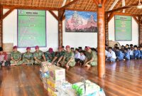 Prajurit Anggaraksa Yonif 7 Marinir Gelar Baksos di Ponpes Nurul Huda Padang Cermin